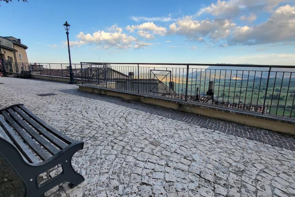 Attico E Super Attico Panoramico Rocca di Cambio Exterior foto